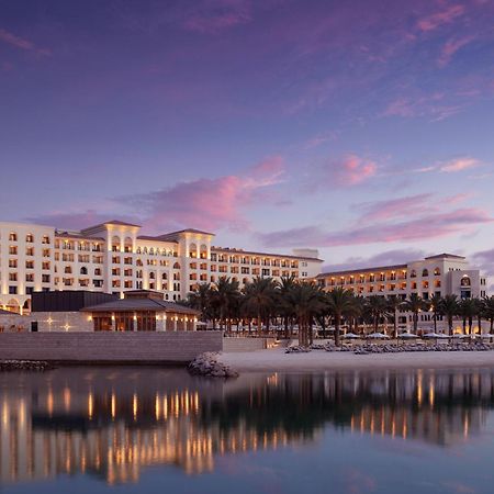 The Westin Saraya Aqaba Resort & Spa Bagian luar foto